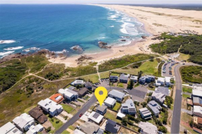Anna Bay Beach Shack 44 Ocean Avenue fantastic 2 storey house with spectacular views